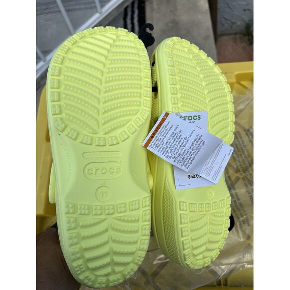NEW! Crocs Classic Clog US 11 10001-75U Yellow Neon main image 4